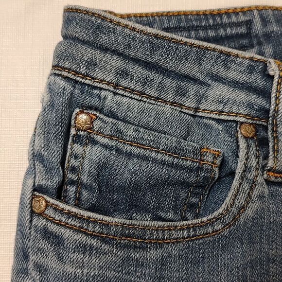 STS Blue Medium Wash Denim Jeans Size 11 - Picture 5 of 9